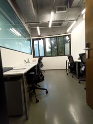 Clemenceau Avenue (D9), Office #553098951